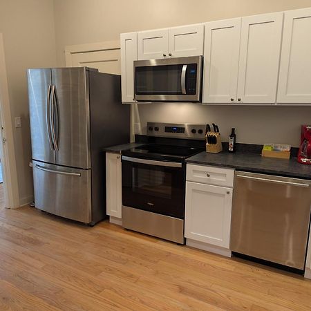 Refresh 3Br Apt New Kitchen! Downtown Durham Dış mekan fotoğraf