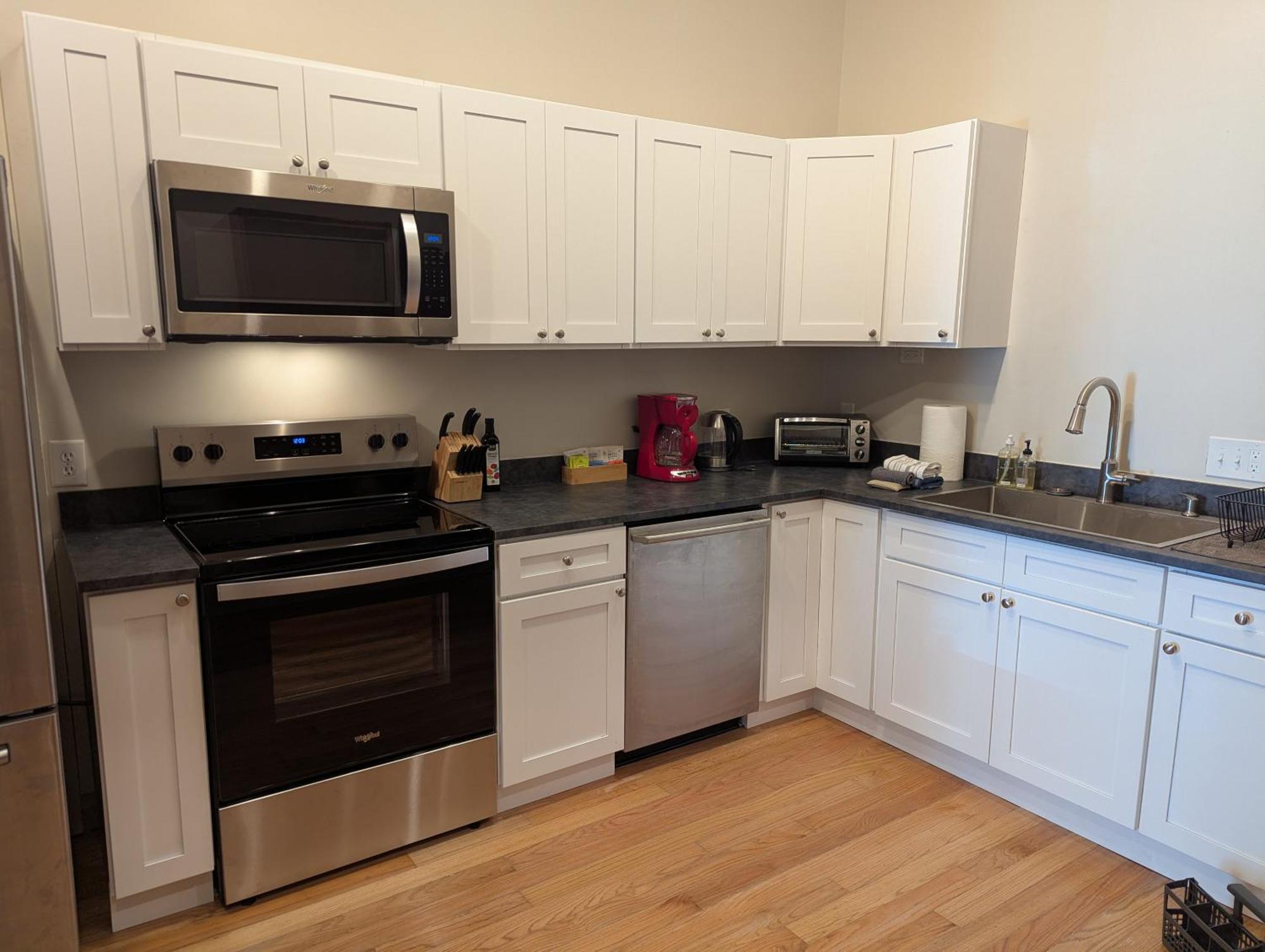 Refresh 3Br Apt New Kitchen! Downtown Durham Dış mekan fotoğraf